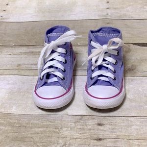 Lavender Converse Chuck Taylor All Star High Tops - Size 7C